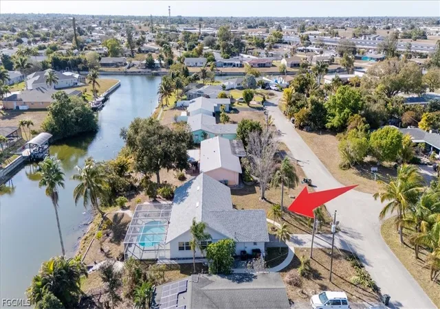 Photo 3 of Single family home for sale at 1302 NE 4th Terrace, Cape Coral, FL 33909 | MLS# 2025025823 | Listing updated on 2026-09-01