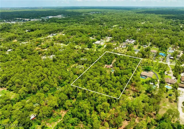 Photo 1 of Single family home for sale at 3500 19th Avenue Sw, Naples, FL 34117 | MLS# 225084710 | Listing updated on 2026-09-08