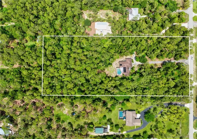 Photo 3 of Single family home for sale at 3500 19th Avenue Sw, Naples, FL 34117 | MLS# 225084710 | Listing updated on 2026-09-08