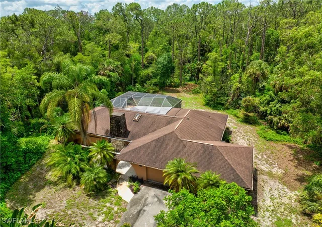 Photo 4 of Single family home for sale at 3500 19th Avenue SW, Naples, FL 34117 | MLS# 225084710 | Listing updated on 2026-09-08
