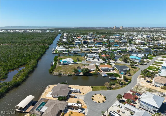 Photo 3 of Single family home for sale at 11481 Rebecca Cir, Fort Myers Beach, FL 33931 | MLS# 2025021095 | Listing updated on 2026-09-15