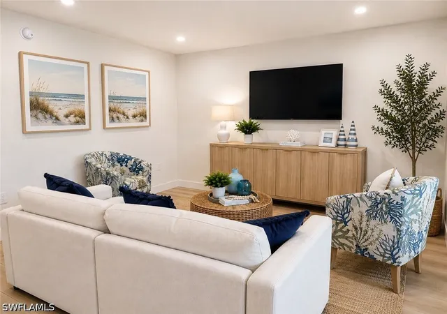 Photo 1 of Condo for sale at 333 Harbour Dr #109, Naples, FL 34103 | MLS# 226000314 | Listing updated on 2026-09-13