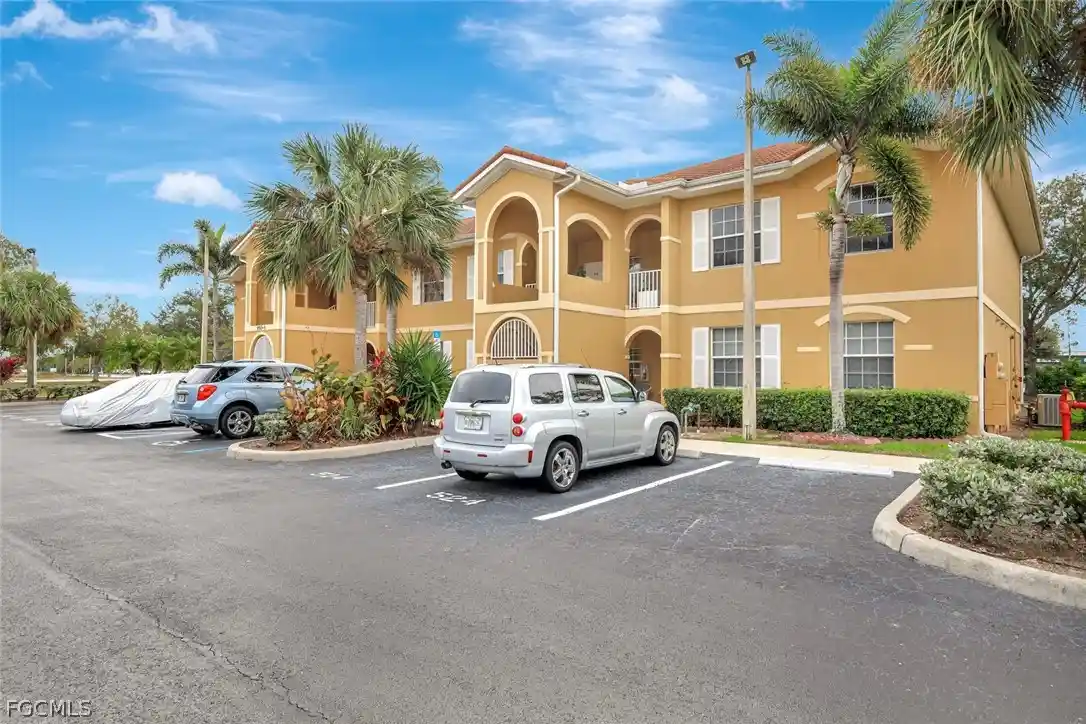 Listing Photo 23 - Condo for sale in 950 Hancock Creek S Blvd located at 950 Hancock Creek S Blvd, Cape Coral, FL 33909 - Unit #524