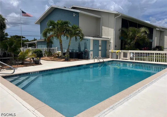 Photo 3 of Condo for sale at 505 Sw 47th Terrace #104, Cape Coral, FL 33914 | MLS# 2025026142 | Listing updated on 2026-09-10