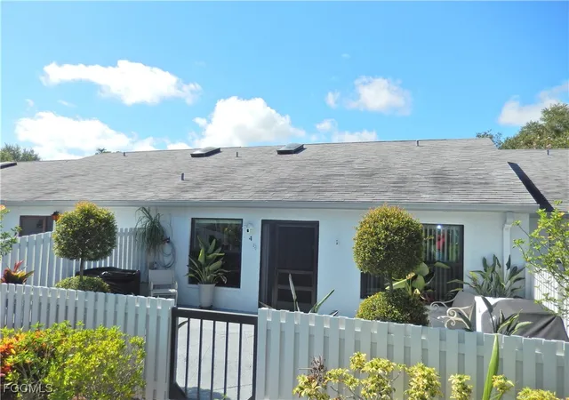 Photo 3 of Townhouse for sale at 9620 Villa Dr #4, Fort Myers, FL 33905 | MLS# 2026000870 | Listing updated on 2026-09-15