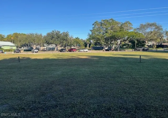 Photo 3 of Land for sale at 670 Park St, Naples, FL 34102 | MLS# 226000901 | Listing updated on 2026-09-05