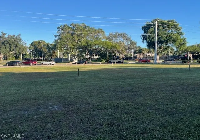 Photo 4 of Land for sale at 670 Park St, Naples, FL 34102 | MLS# 226000901 | Listing updated on 2026-09-05