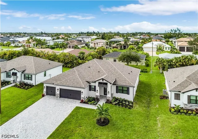 Photo 2 of Single family home for sale at 3524 Sw 3rd Street, Cape Coral, FL 33991 | MLS# 2026001886 | Listing updated on 2026-09-14