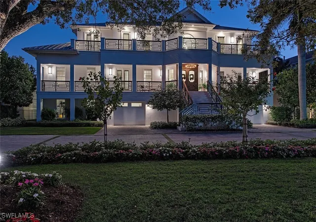 Photo 3 of Mansion for sale at 140 3rd Avenue S, Naples, FL 34102 | MLS# 226002046 | Listing updated on 2026-10-04