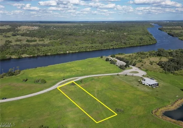 Photo 2 of Land for sale at 2023 Silk Bay Blvd, Alva, FL 33920 | MLS# 2026002296 | Listing updated on 2026-09-11