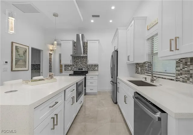 Photo 4 of Single family home for sale at 1922 NE 17th Place, Cape Coral, FL 33909 | MLS# 2026002852 | Listing updated on 2026-09-11