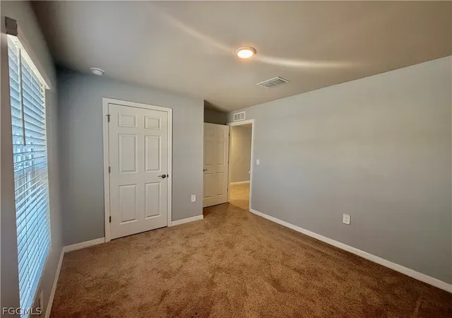 Photo 4 of Single family home for sale at 5013 Pinetree Cir, Labelle, FL 33935 | MLS# 2026002918 | Listing updated on 2026-09-18