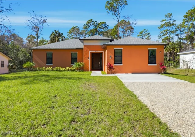 Photo 2 of Single family home for sale at 2167 Della Dr, Naples, FL 34117 | MLS# 226002359 | Listing updated on 2026-09-05