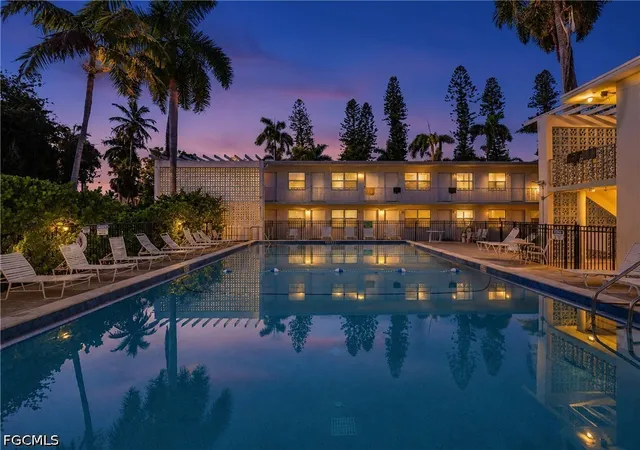 Photo 2 of Sale Pending at 1295 Gulf Shore Blvd S #134, Naples, FL 34102 | MLS# 2026003307 | Listing updated on 2026-09-10