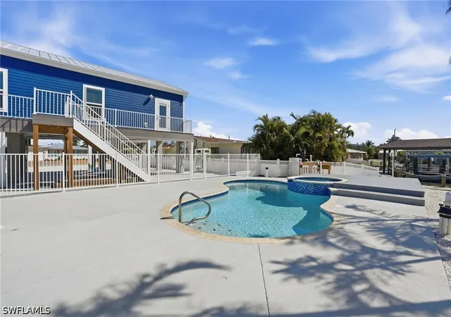 Photo 3 of Single family home for sale at 1 Fairview Blvd, Fort Myers Beach, FL 33931 | MLS# 226000699 | Listing updated on 2026-09-09