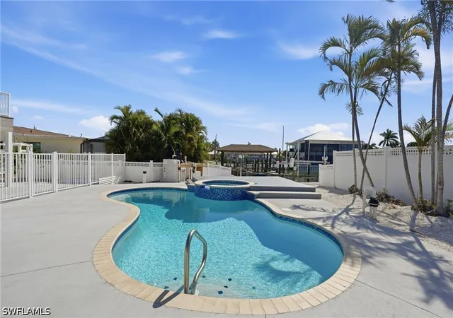 Photo 3 of Single family home for sale at 1 Fairview Blvd, Fort Myers Beach, FL 33931 | MLS# 226000699 | Listing updated on 2026-10-01
