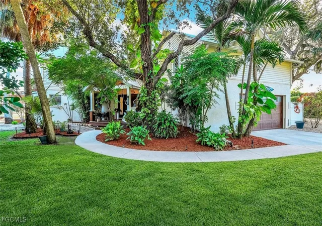 Photo 3 of Single family home for sale at 1787 Seafan Cir, North Fort Myers, FL 33903 | MLS# 2026004136 | Listing updated on 2026-09-03
