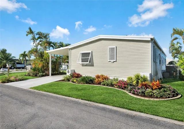 Photo 3 of Manufactured home for sale at 2971 Bounty Ln, Saint James City, FL 33956 | MLS# 2026004298 | Listing updated on 2026-09-15