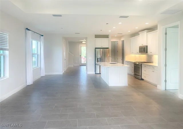 Photo 2 of Sale Pending at 4605 Centaurus Cir, Naples, FL 34120 | MLS# 226002905 | Listing updated on 2026-09-06