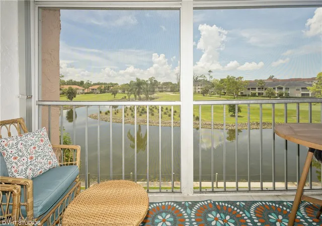 Listing Photo 5 - Condo for sale in building located at 190 Turtle Lake Ct, Naples, FL 34105 - Unit #311