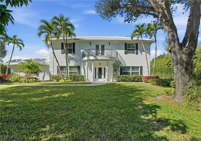 Photo 4 of Single family home for sale at 7395 Stonegate Dr, Naples, FL 34109 | MLS# 226004252 | Listing updated on 2026-09-05
