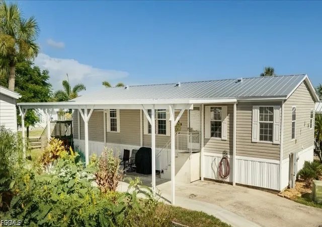 Photo 1 of Manufactured home for sale at 3127 Bayside Pkwy, Punta Gorda, FL 33982 | MLS# 2026004679 | Listing updated on 2026-09-09