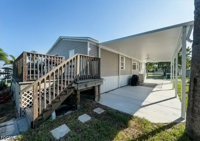Photo 3 of Manufactured home for sale at 3127 Bayside Pkwy, Punta Gorda, FL 33982 | MLS# 2026004679 | Listing updated on 2026-09-09
