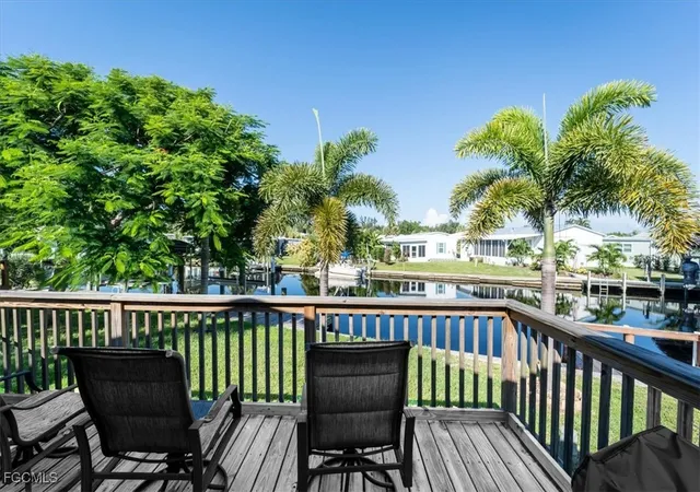 Photo 3 of Manufactured home for sale at 3127 Bayside Pkwy, Punta Gorda, FL 33982 | MLS# 2026004679 | Listing updated on 2026-09-09
