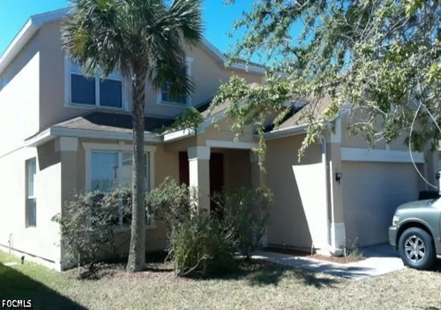 Photo 1 of Single family home for sale at 11524 Clumbet Ln, Lehigh Acres, FL 33971 | MLS# 2025006069 | Listing updated on 2026-10-16