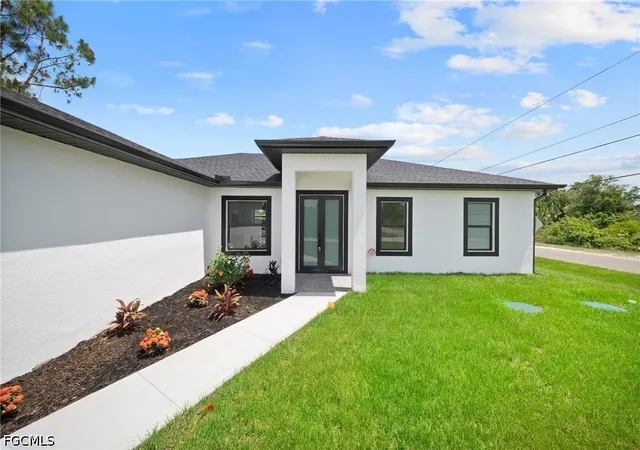 Photo 4 of Single family home for sale at 3800 24th Street SW, Lehigh Acres, FL 33976 | MLS# 2026005579 | Listing updated on 2026-09-16