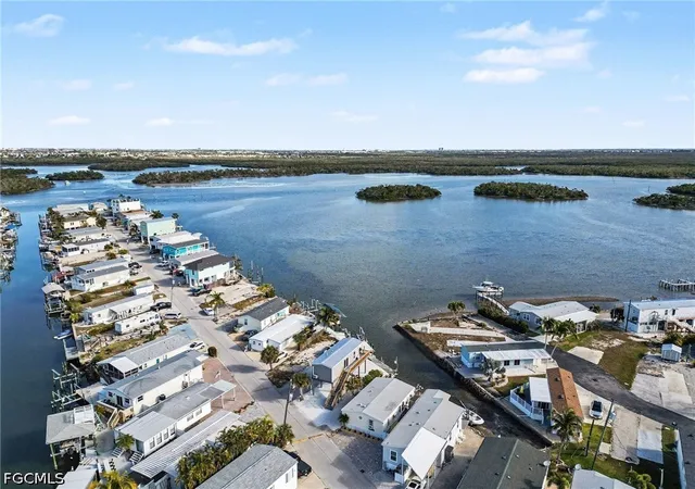 Photo 3 of Single family home for sale at 69 Emily Ln, Fort Myers Beach, FL 33931 | MLS# 2026005686 | Listing updated on 2026-09-20