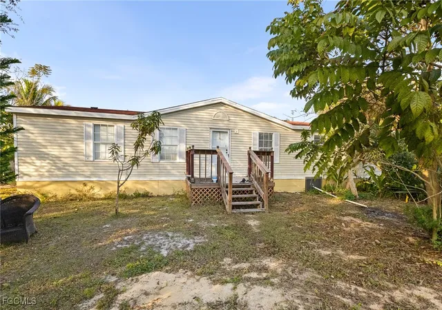 Photo 2 of Manufactured home for sale at 17441 Kentara Way, Fort Myers, FL 33913 | MLS# 2026005720 | Listing updated on 2026-09-14