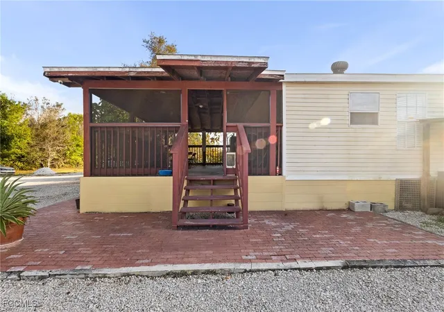 Photo 4 of Manufactured home for sale at 17441 Kentara Way, Fort Myers, FL 33913 | MLS# 2026005720 | Listing updated on 2026-09-14