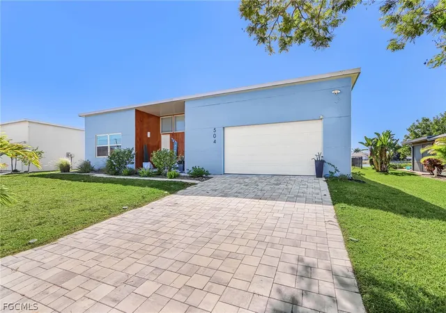 Photo 2 of Single family home for sale at 504 Ne 9th Street, Cape Coral, FL 33909 | MLS# 2026005972 | Listing updated on 2026-09-15