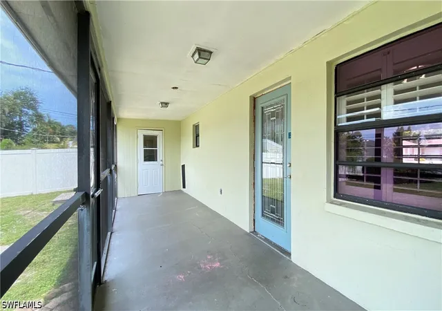 Photo 2 of Single family home for sale at 814 109th Avenue N, Naples, FL 34108 | MLS# 226005081 | Listing updated on 2026-09-11