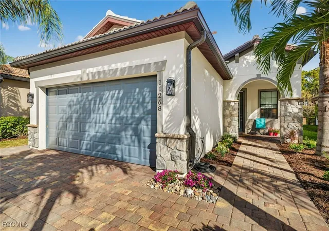 Photo 3 of Sale Pending at 11268 Carlingford Rd, Fort Myers, FL 33913 | MLS# 2026006473 | Listing updated on 2026-09-14