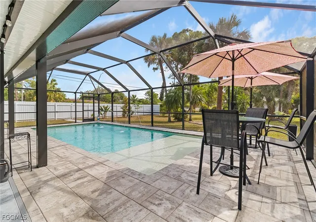 Photo 1 of Single family home for sale at 32 Lincoln Ave, Lehigh Acres, FL 33936 | MLS# 2026006934 | Listing updated on 2026-09-05