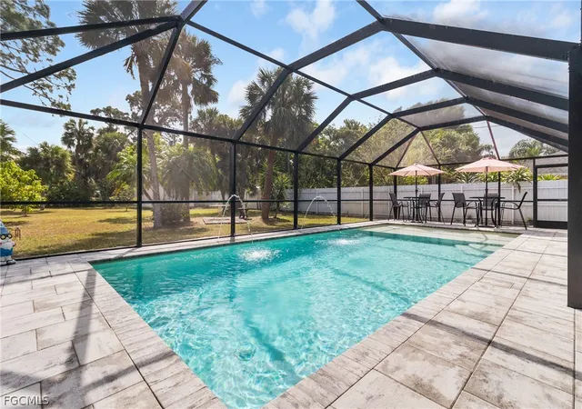 Photo 3 of Single family home for sale at 32 Lincoln Ave, Lehigh Acres, FL 33936 | MLS# 2026006934 | Listing updated on 2026-09-05