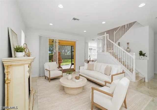 Photo 2 of Single family home for sale at 1945 Isla De Palma Cir, Naples, FL 34119 | MLS# 226005346 | Listing updated on 2026-10-07
