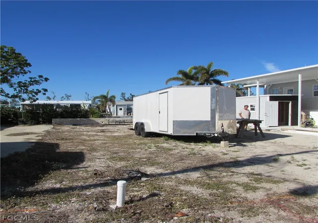 Photo 4 of Land for sale at 5004 Gulfgate Ln, Saint James City, FL 33956 | MLS# 2026007790 | Listing updated on 2026-10-13