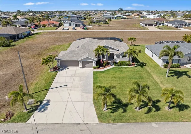 Photo 3 of Single family home for sale at 1036 NW 33rd Avenue, Cape Coral, FL 33993 | MLS# 2026007887 | Listing updated on 2026-09-09