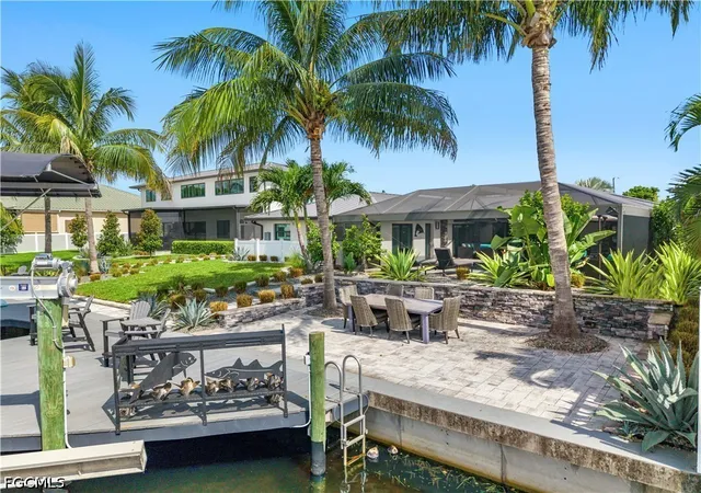 Photo 3 of Mansion for sale at 1912 Se 33rd Terrace, Cape Coral, FL 33904 | MLS# 2026007964 | Listing updated on 2026-09-17
