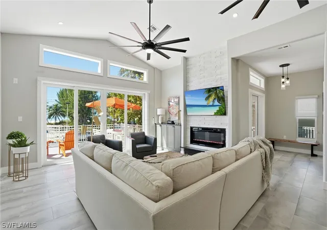 Photo 3 of Single family home for sale at 3321 Estero Blvd, Fort Myers Beach, FL 33931 | MLS# 226006666 | Listing updated on 2026-09-05