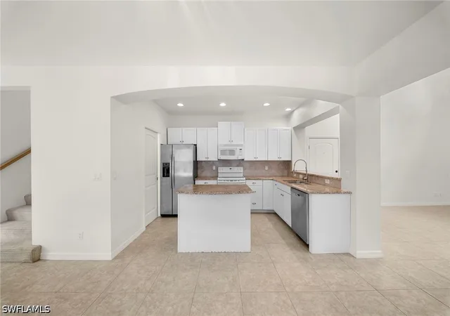 Photo 4 of Single family home for sale at 4011 Tarpon Ave, Bonita Springs, FL 34134 | MLS# 226007380 | Listing updated on 2026-09-15