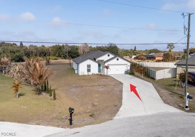 Photo 1 of Single family home for sale at 828 Youngreen Dr, Fort Myers, FL 33913 | MLS# 2026008480 | Listing updated on 2026-09-13