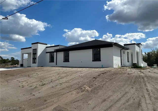 Photo 3 of House for sale at 836/838 Milwaukee Blvd, Lehigh Acres, FL 33974 | MLS# 226007684 | Listing updated on 2026-09-16