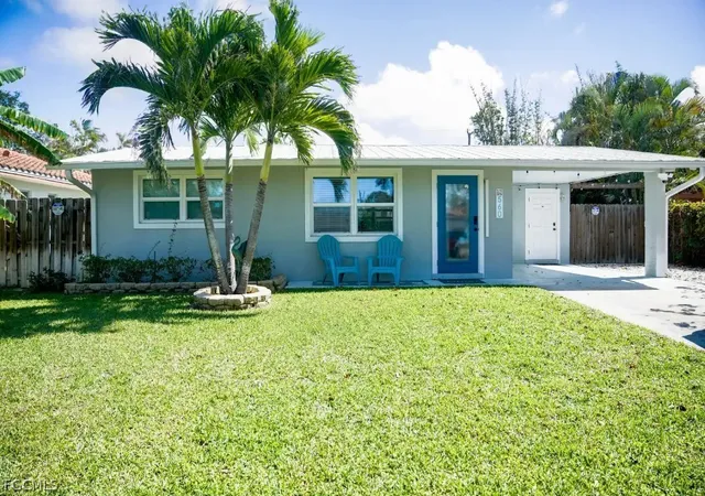 Photo 1 of Single family home for sale at 560 E Valley Dr, Bonita Springs, FL 34134 | MLS# 2026008665 | Listing updated on 2026-09-05