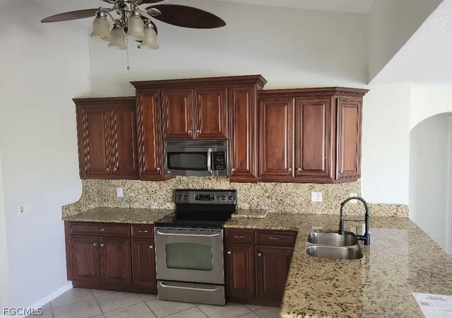 Photo 3 of Sale Pending at 11802 Royal Tee Ct, Cape Coral, FL 33991 | MLS# 2026008902 | Listing updated on 2026-09-10