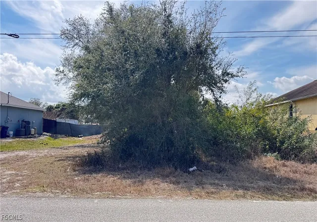 Photo 3 of Land for sale at 480 Redwing St, Lehigh Acres, FL 33974 | MLS# 2026009065 | Listing updated on 2026-09-27