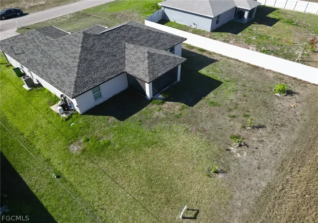 Photo 3 of Single family home for sale at 2507 Nw 8th Place, Cape Coral, FL 33993 | MLS# 2026009095 | Listing updated on 2026-09-16